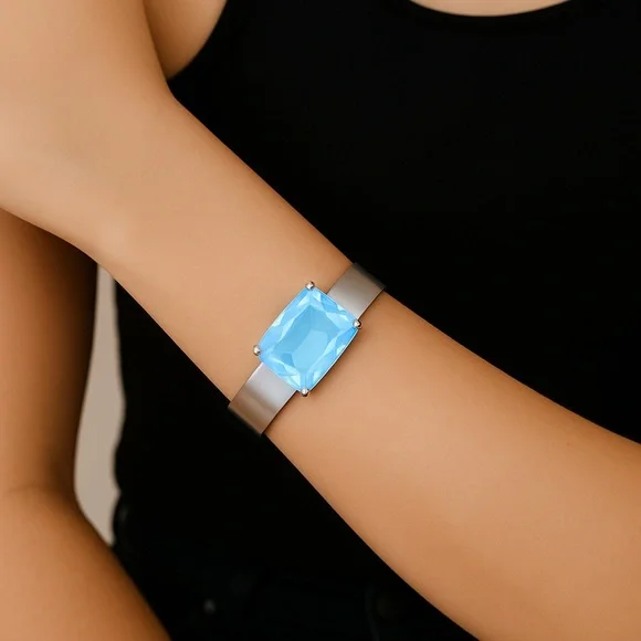 New Handcrafted silver bangle bracelet with light vitrail Swarovski crystal - Picture 6 of 6